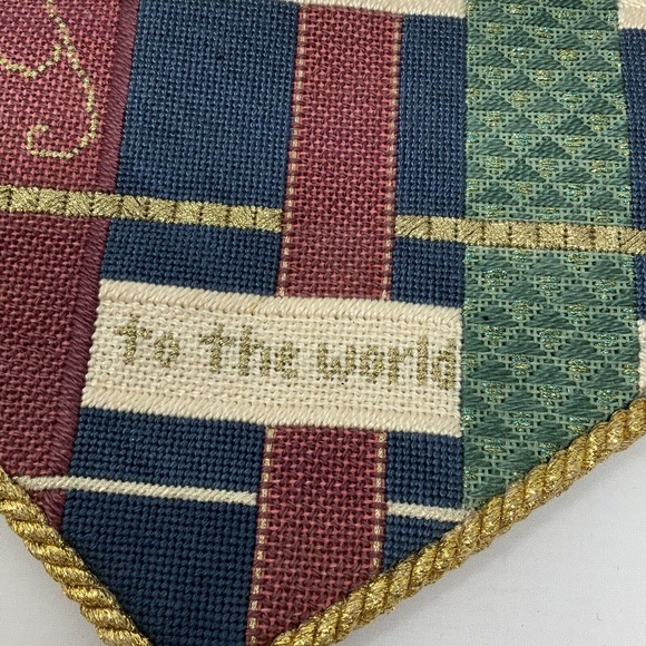 Vintage Handmade Stitched Heart Wall Hanging Joy To The World Music Pocket - Picture 16 of 16